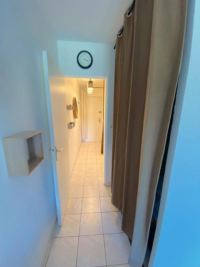 Appart 4 Pers Dans Residence Avec Piscine A 10 Min De La Plage Sanary-sur-Mer Ngoại thất bức ảnh
